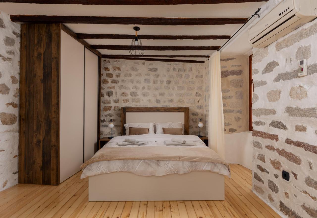 Quince&Sparkle Apartments Old Town Kotor Exterior photo